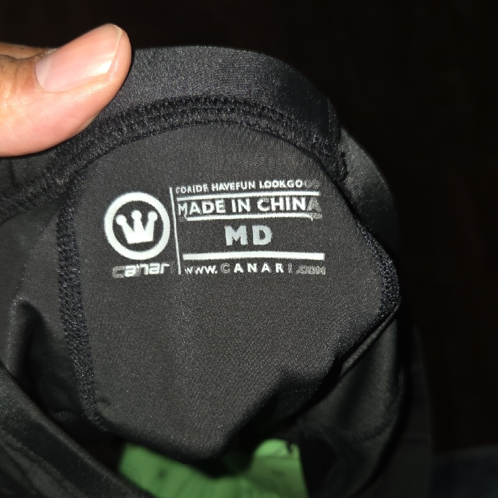 Canari Black Bike Shorts with Green Gel Accents - Picture 2 of 5
